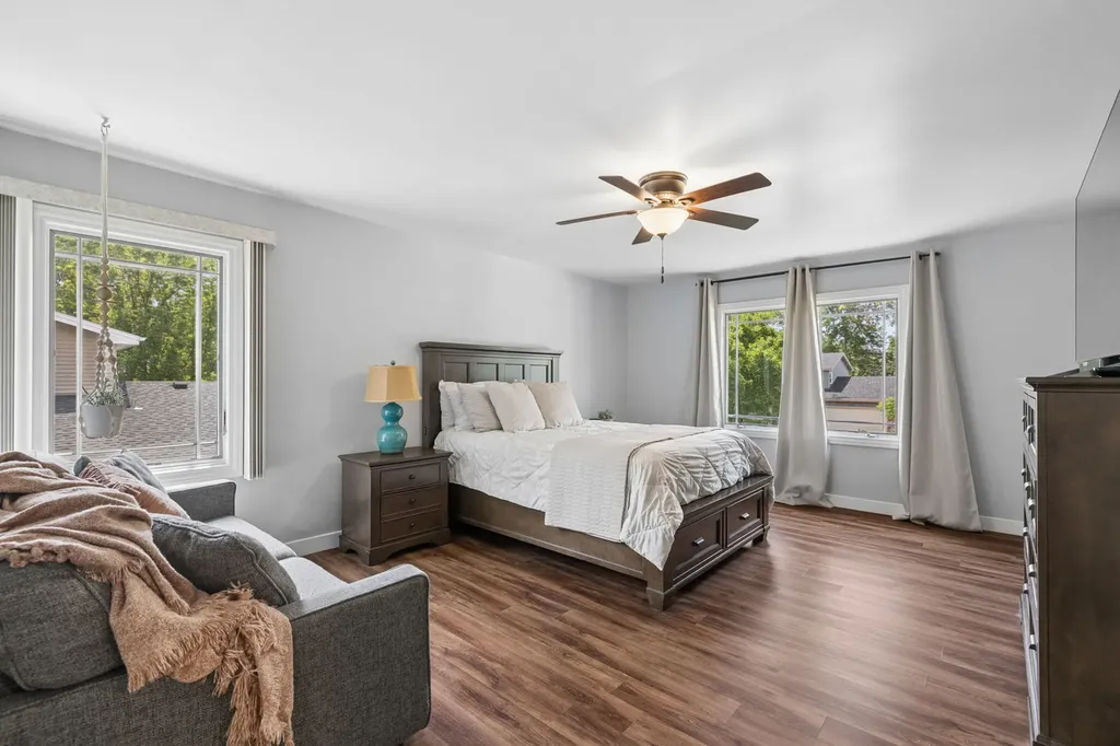 616 Edward Road Naperville IL 60540