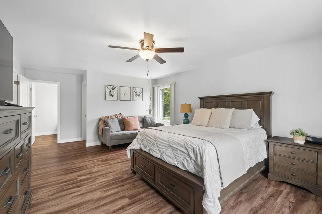 616 Edward Road Naperville IL 60540