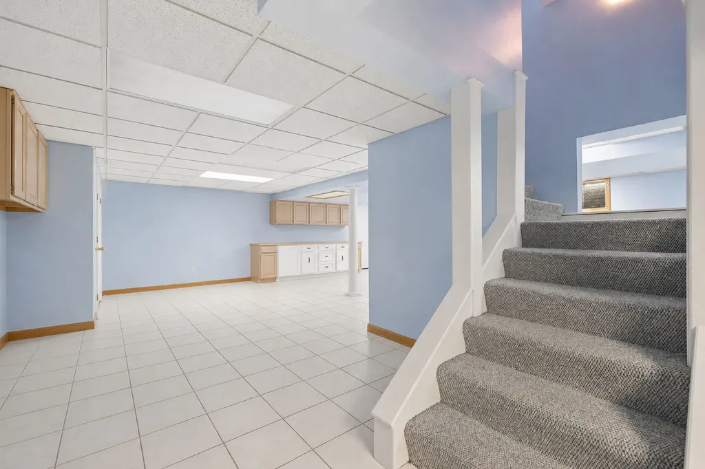 616 Edward Road Naperville IL 60540