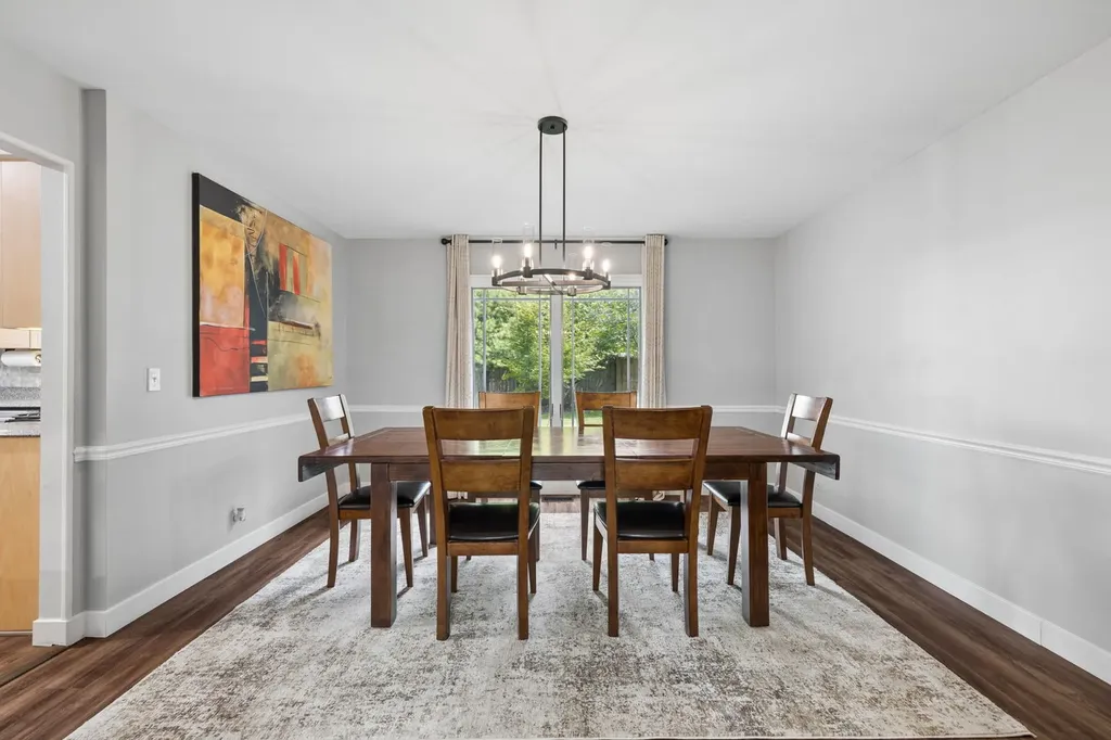 616 Edward Road Naperville IL 60540