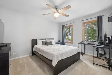 616 Edward Road Naperville IL 60540