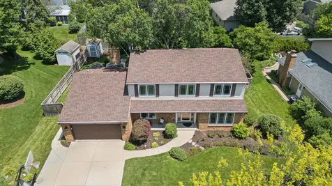 616 Edward Road Naperville IL 60540