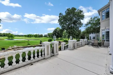 4206 Royal Fox Drive St. Charles IL 60174