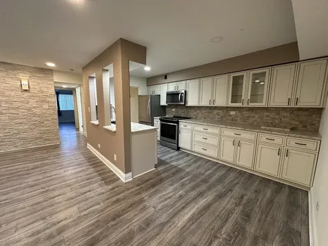908 Casey Court Schaumburg IL 60173