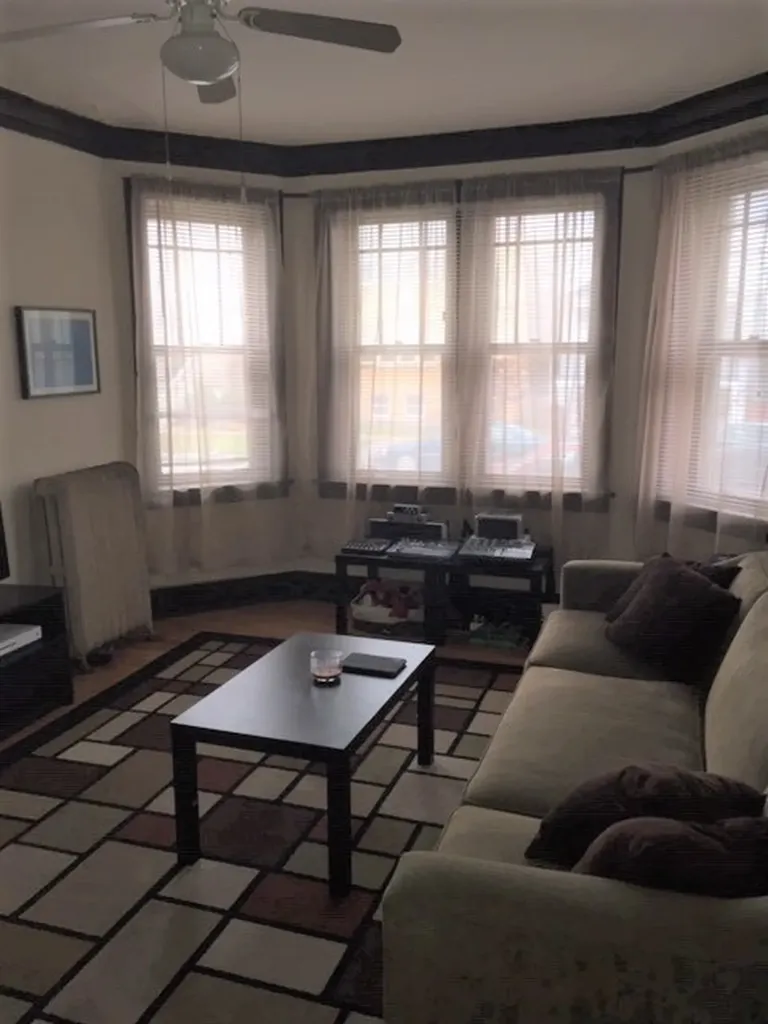 3726 North Christiana Avenue Chicago IL 60618