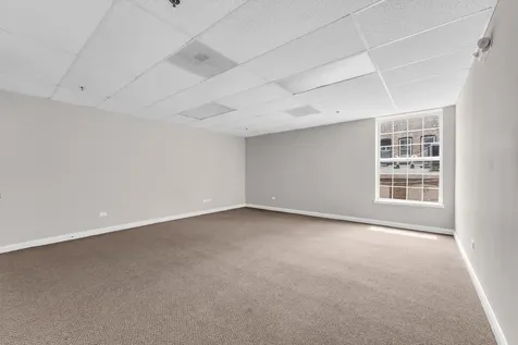 214 Main Street Woodstock IL 60098
