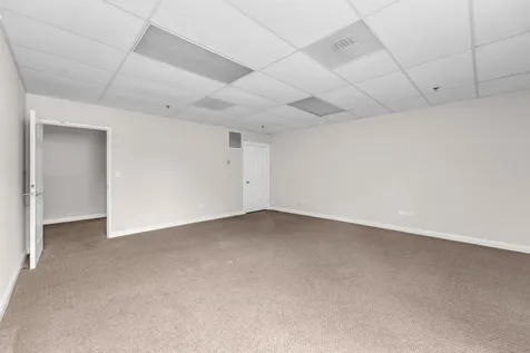 214 Main Street Woodstock IL 60098