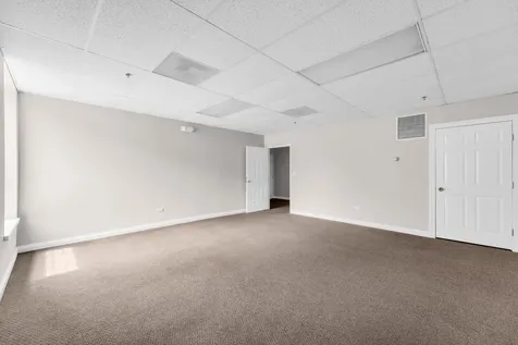 214 Main Street Woodstock IL 60098