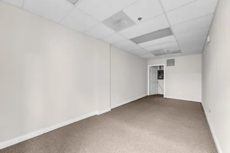 214 Main Street Woodstock IL 60098