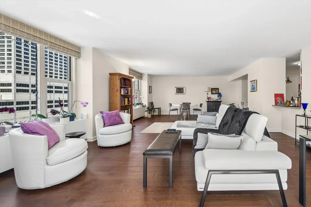 777 North Michigan Avenue Chicago IL 60611