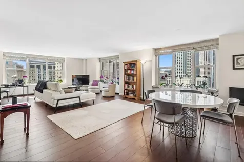 777 North Michigan Avenue Chicago IL 60611