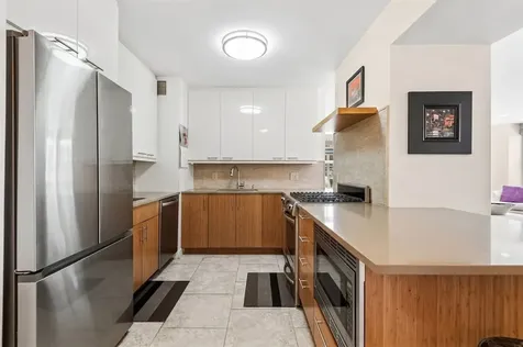 777 North Michigan Avenue Chicago IL 60611