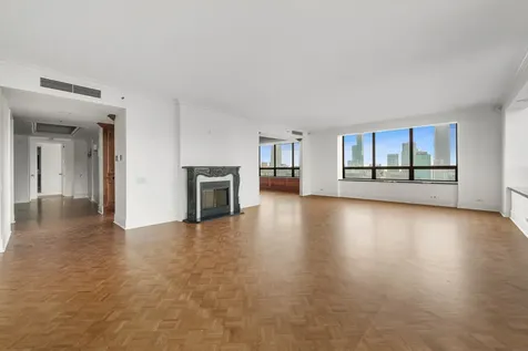 180 East Pearson Street Chicago IL 60611