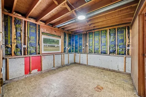 528 East Stimmel Street West Chicago IL 60185