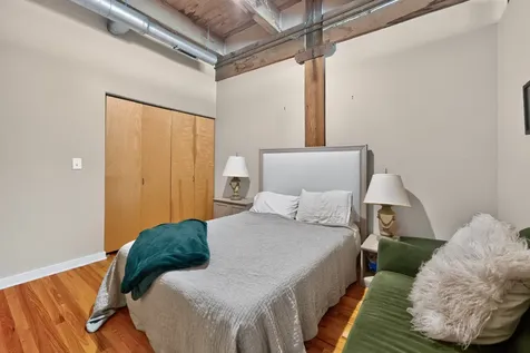 2201 West Wabansia Avenue Chicago IL 60647