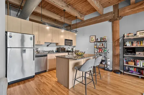 2201 West Wabansia Avenue Chicago IL 60647