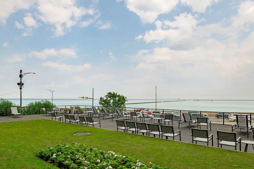 910 North Lake Shore Drive Chicago IL 60611
