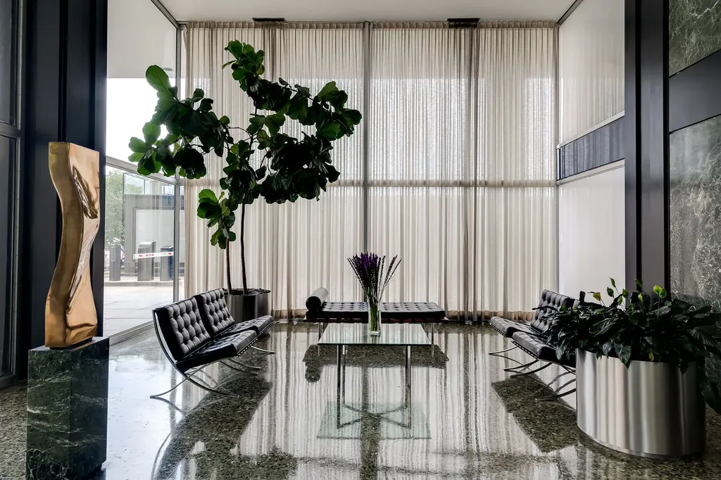 910 North Lake Shore Drive Chicago IL 60611