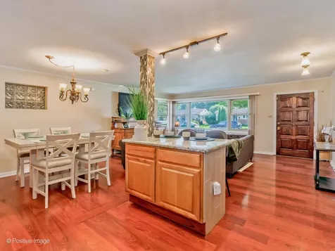 1025 Longaker Road Northbrook IL 60062