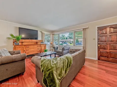1025 Longaker Road Northbrook IL 60062