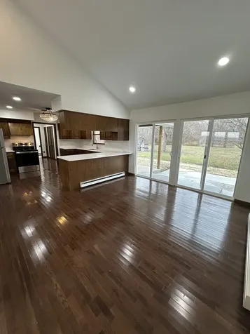 60 West Dupont Road Morris IL 60450
