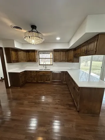 60 West Dupont Road Morris IL 60450