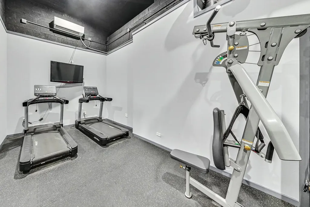 40 North Tower Road Oak Brook IL 60523