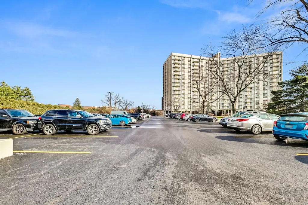 40 North Tower Road Oak Brook IL 60523