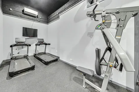 40 North Tower Road Oak Brook IL 60523