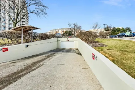 40 North Tower Road Oak Brook IL 60523