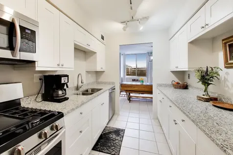 40 North Tower Road Oak Brook IL 60523