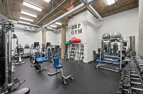 758 North Larrabee Street Chicago IL 60654