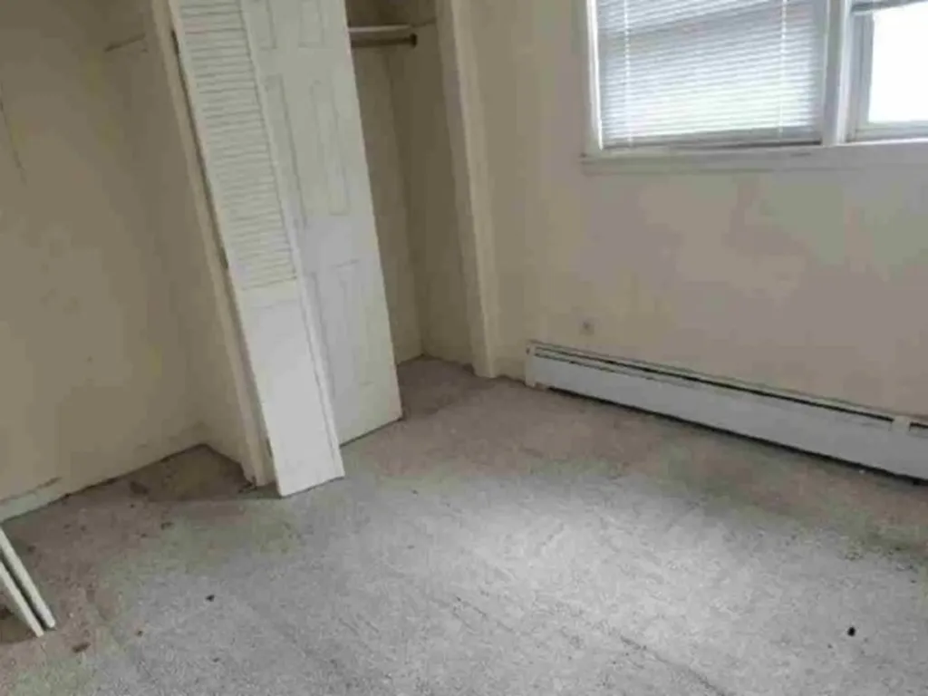 7123 North Damen Avenue Chicago IL 60645