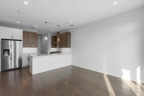 2217 West Madison Street Chicago IL 60612