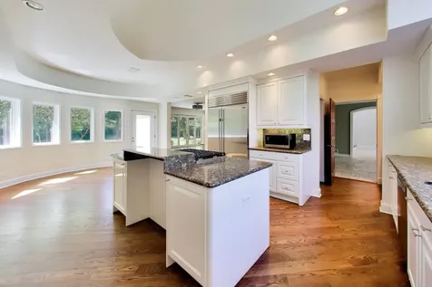 148 North Ahwahnee Road Lake Forest IL 60045