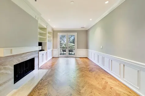 148 North Ahwahnee Road Lake Forest IL 60045