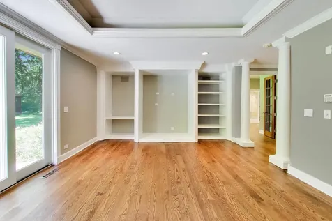148 North Ahwahnee Road Lake Forest IL 60045