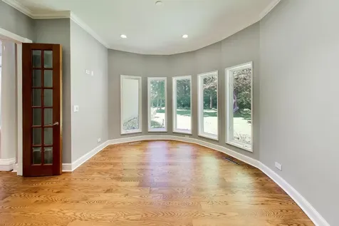 148 North Ahwahnee Road Lake Forest IL 60045