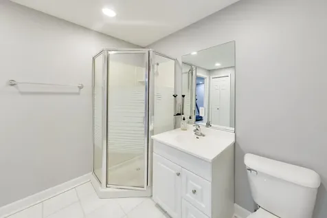 148 North Ahwahnee Road Lake Forest IL 60045