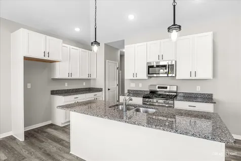 427 Riverbend Drive Genoa IL 60135