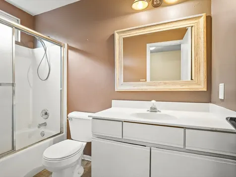 2006 Grandview Trail Belvidere IL 61008
