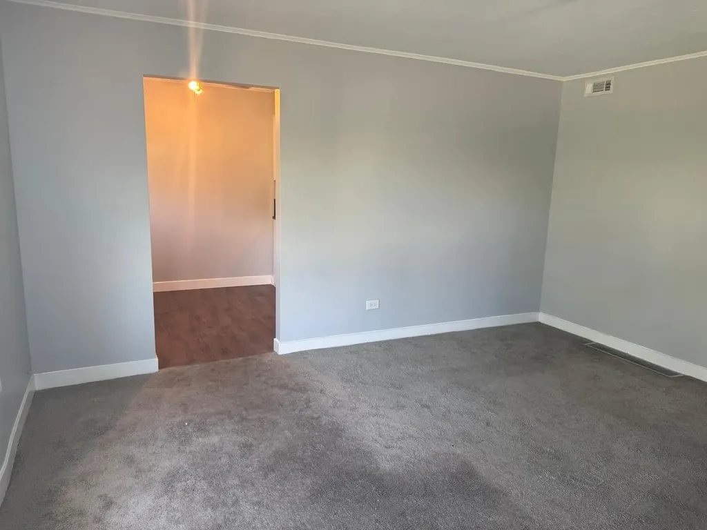 28 West Willow Street Lombard IL 60148
