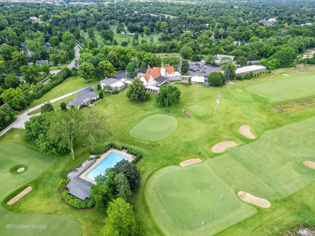 25W328 Plamondon Road Wheaton IL 60189
