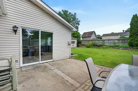 1039 Knollwood Lane Bartlett IL 60103