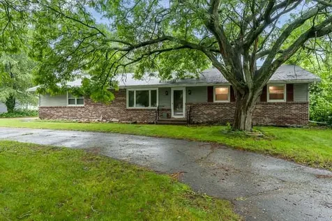 12222 Rae Ann Road Roscoe IL 61073