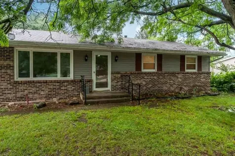 12222 Rae Ann Road Roscoe IL 61073