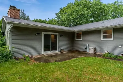 12222 Rae Ann Road Roscoe IL 61073
