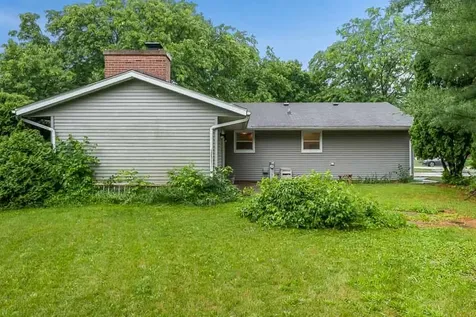 12222 Rae Ann Road Roscoe IL 61073