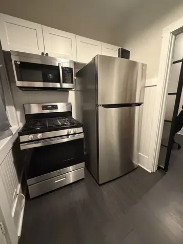1709 West Wallen Avenue Chicago IL 60626