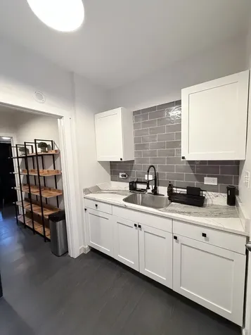 1709 West Wallen Avenue Chicago IL 60626